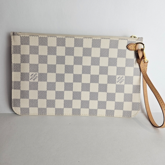 Louis Vuitton Handbags - Authentic Louis Vuitton Damier Azur Neverfull Pochette #4002M